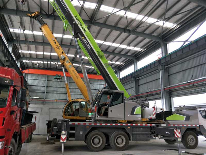 杨陵区高空车出租需要注意哪些安全事项？